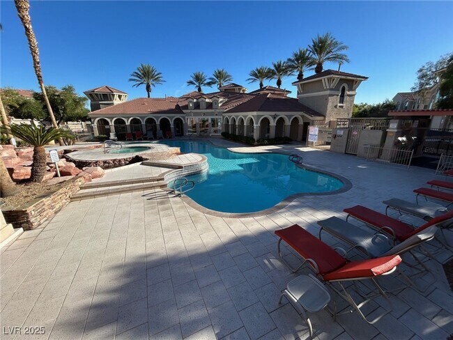 Building Photo - 10550 W Alexander Rd