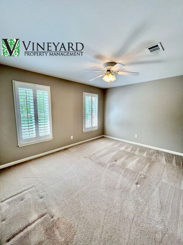 Building Photo - 508 Old Field Cove