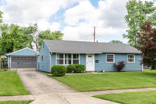 Primary Photo - 5347 Haverfield Rd