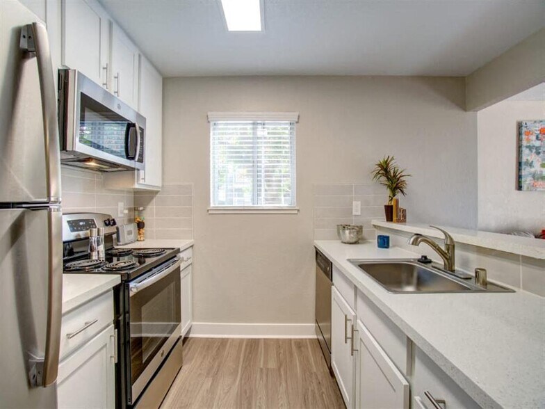 Terra House Apartments 4501 Snell Ave San Jose CA 95136 Apartment