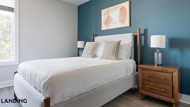 Building Photo - 300 E Broad St