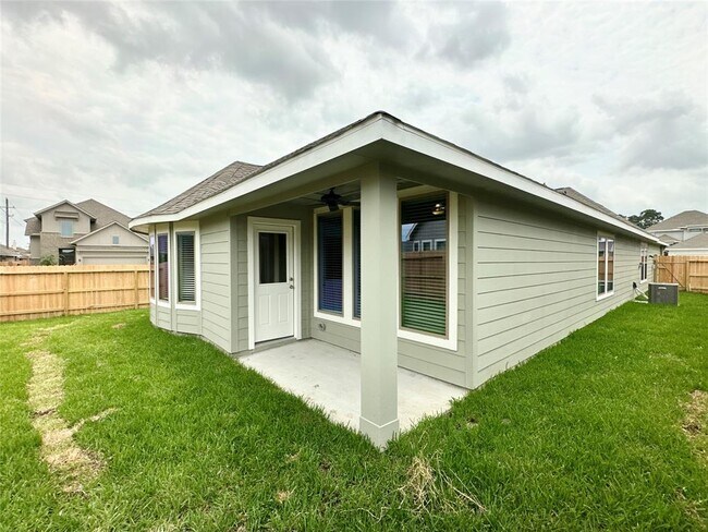 Building Photo - 3274 Old Ironwood Dr