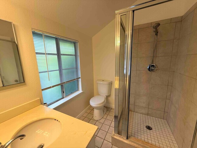 Building Photo - Gated Community - Updated Harbor City Townhome - 3 bed / 2.5 bath