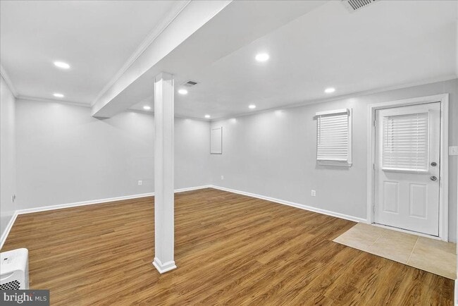 Building Photo - 9303 Macswain Pl