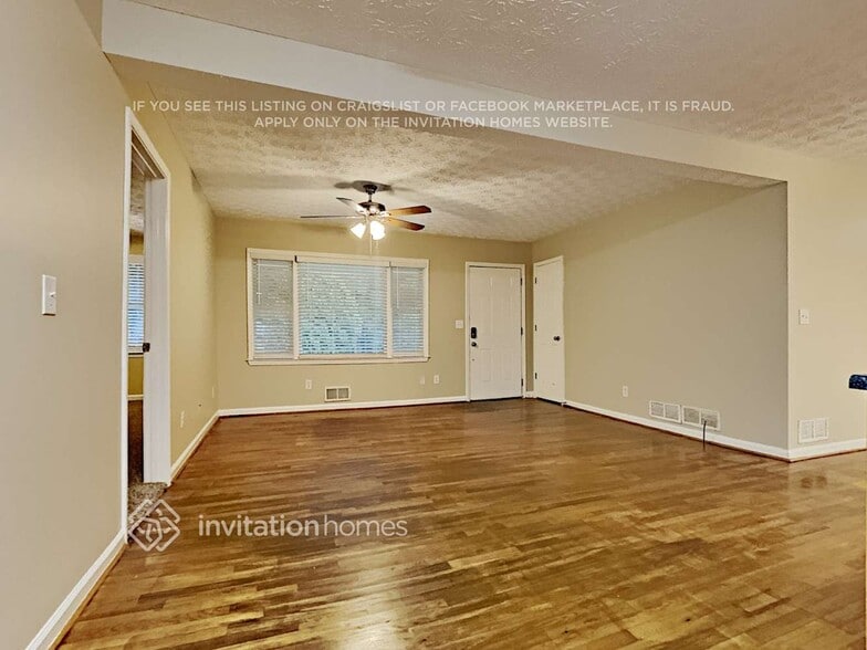 Building Photo - 258 Palms Ln SW