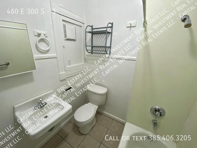 Building Photo - 460 E 300 S