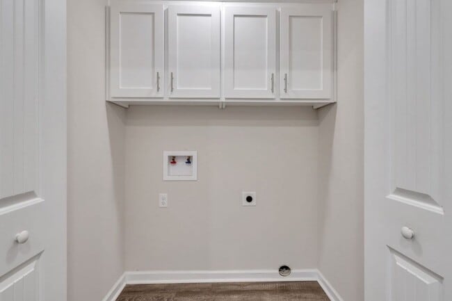 Building Photo - Available for Rent