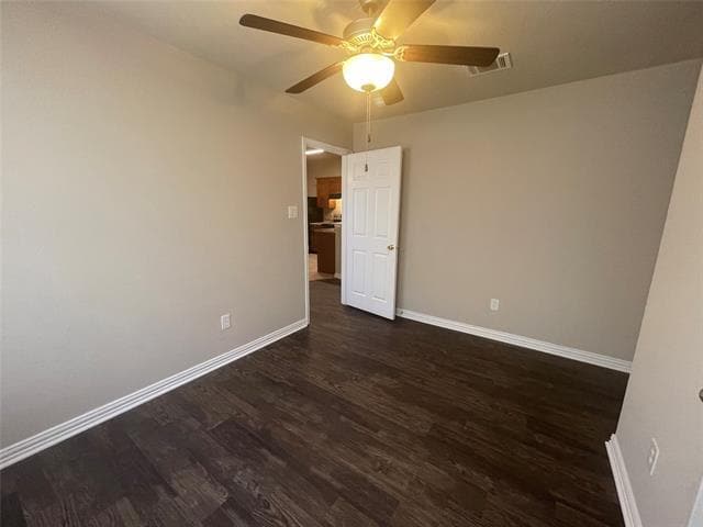 Building Photo - 3124 S Cherry Ln