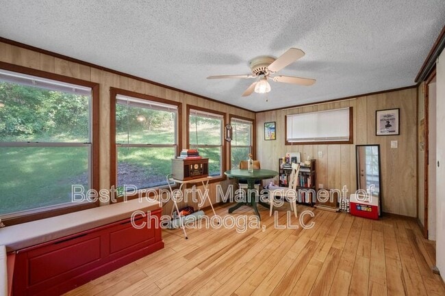Building Photo - 9851 Millsaps St