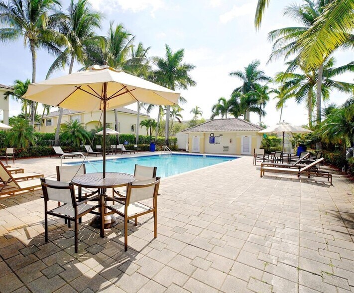 Primary Photo - 11325 NW 55th Ln