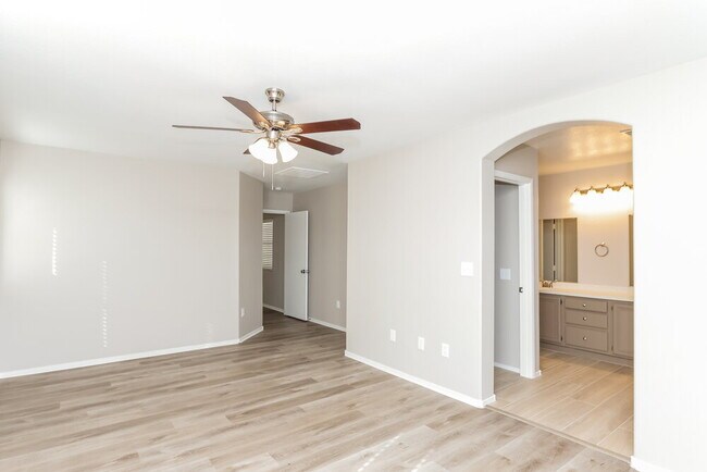 Building Photo - 92 El Castillo Ct