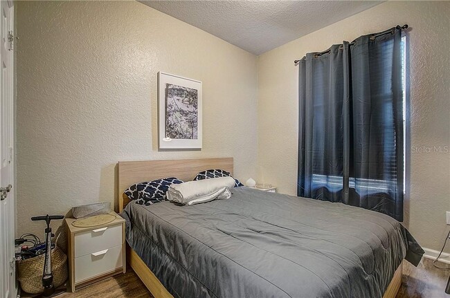 Building Photo - 8630 Buccilli Dr