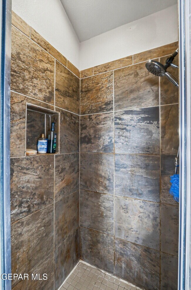 Building Photo - 4613 Al Hernandez St