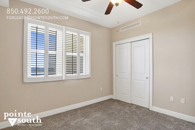 Building Photo - 608 Lost Key Dr