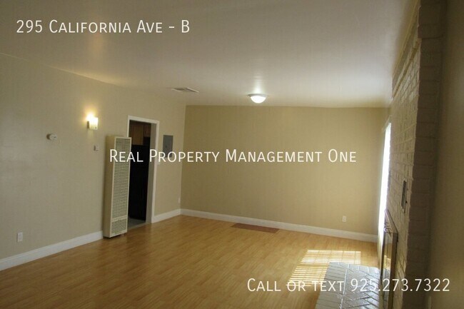 Building Photo - 295 California Ave