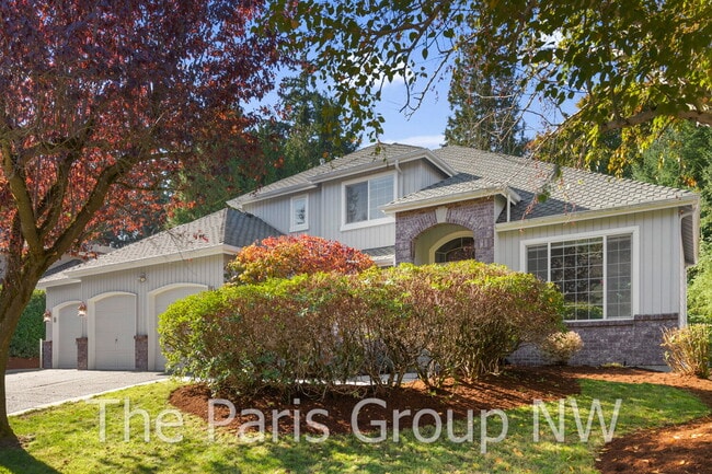 Building Photo - Extraordinary 3463sf Newcastle Home * Amazing Outdoor Spaces * A/C