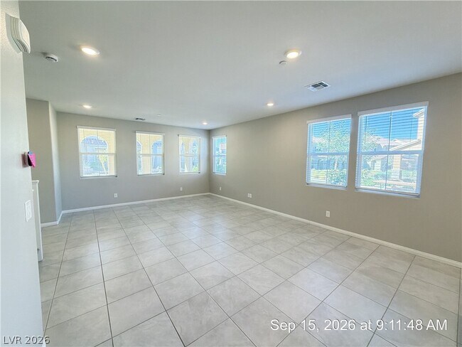 Building Photo - 3575 Credere Ln