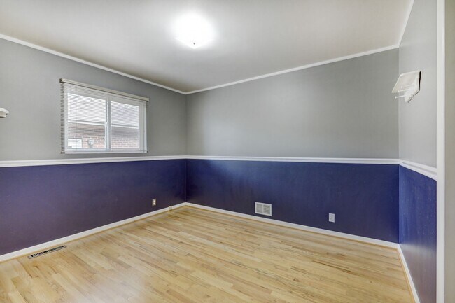 Building Photo - 789 S Hudson St