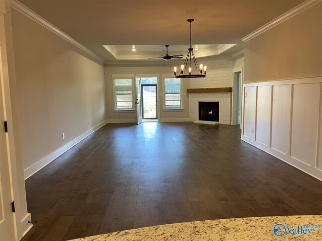 Building Photo - 440 Legend Oak Way SW