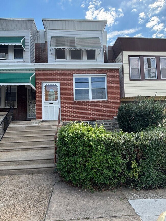 Building Photo - Wonderful three bedroom home for rent in O...