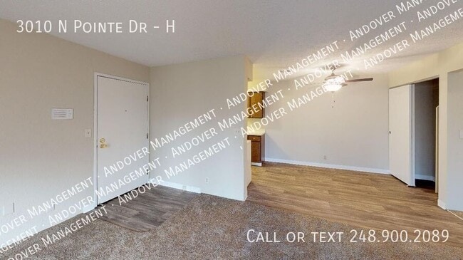Building Photo - 3010 N Pointe Dr