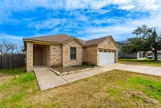 Building Photo - 20309 Dark Tree Cove