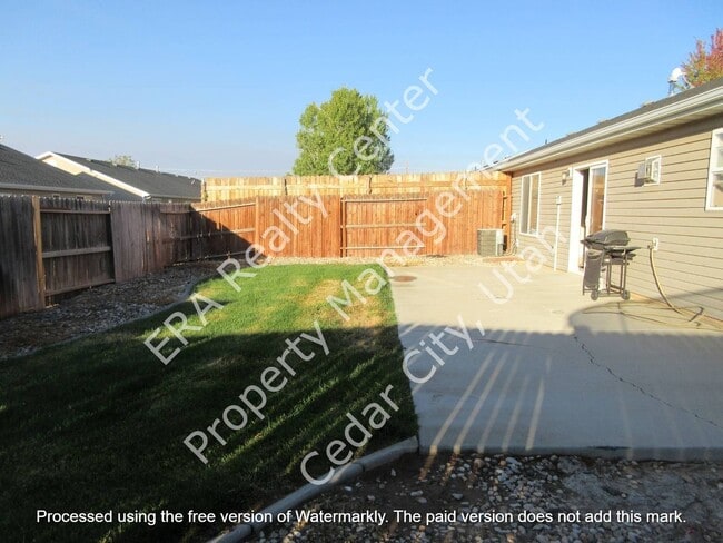 Building Photo - Move-In Discount!! 3 bed 2 bath - Twin home in Lamplight