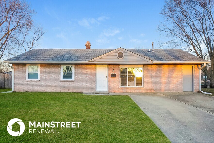 Primary Photo - 1510 Douglas Dr