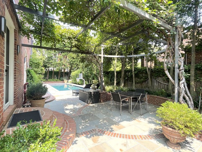 Building Photo - A Georgetown Paradise with Pool and 3 Car ...