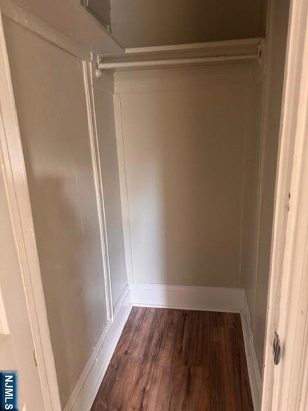 Building Photo - 73 College Pl