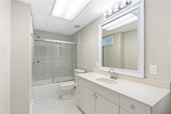 Building Photo - 3418 Rose Arbor Ct
