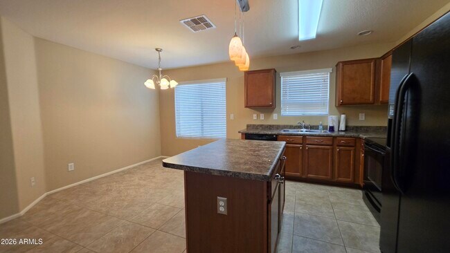 Building Photo - 40458 W Hayden Dr