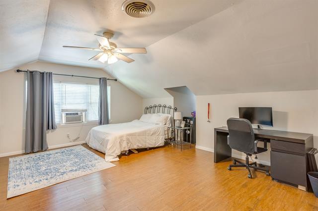 Building Photo - 2809 Benbrook Blvd