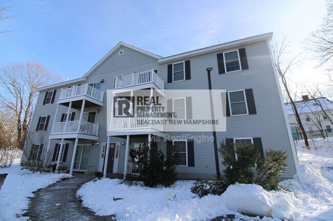 Building Photo - 20 Hanson St