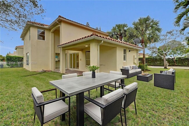 Building Photo - 751 SW 191st Ave