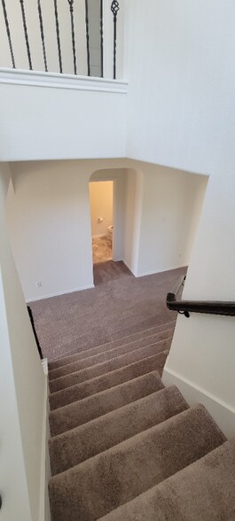 Building Photo - 4421 Venticano Pl