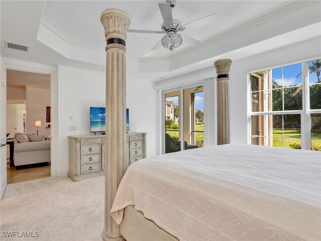 Building Photo - 8060 Players Cove Dr