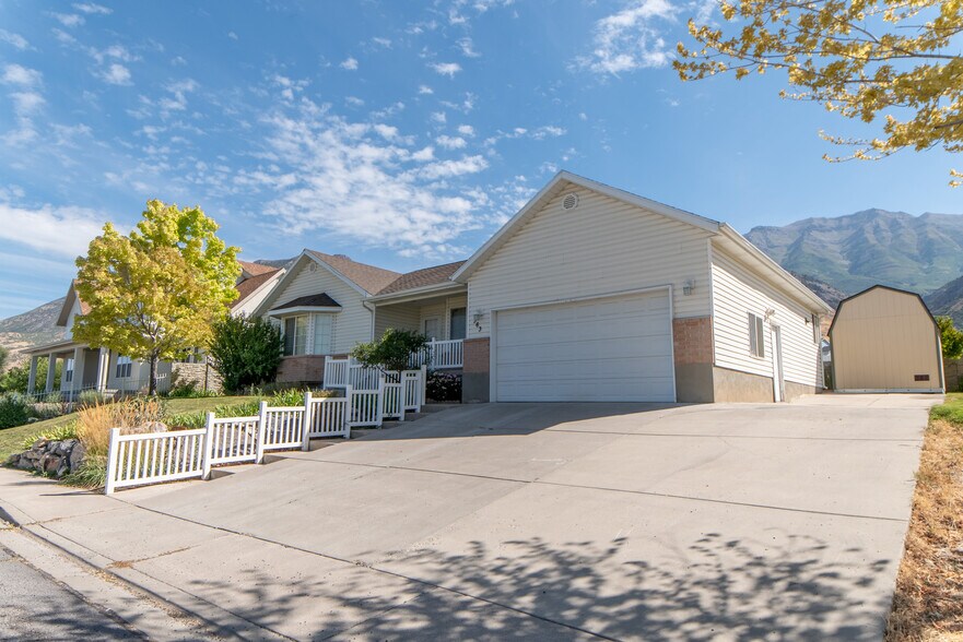 Building Photo - 363 S 1100 E