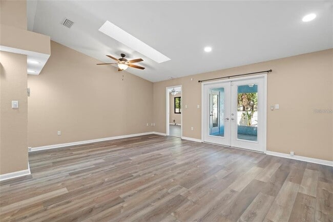 Building Photo - 104 Anclote Rd