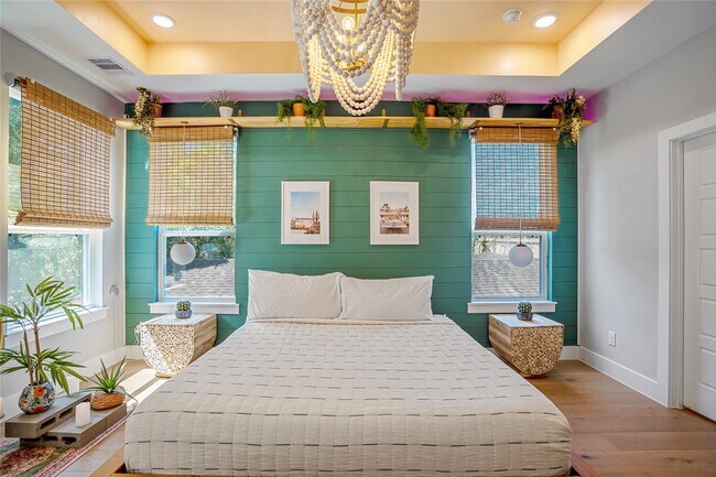 Building Photo - 3802 Buck St