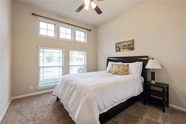 Building Photo - 1802 Discovery Blvd