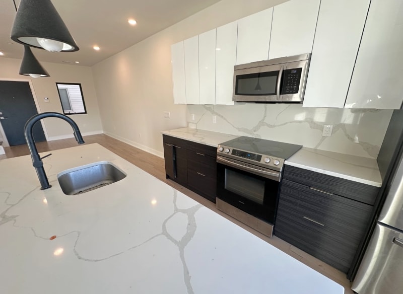 Building Photo - 1506 N 8th St