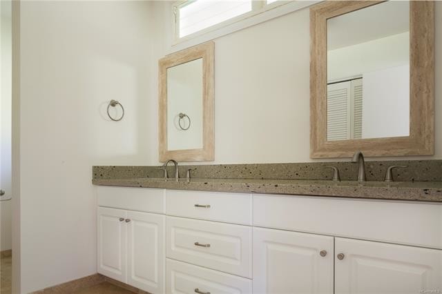 Building Photo - 131 Nawiliwili St