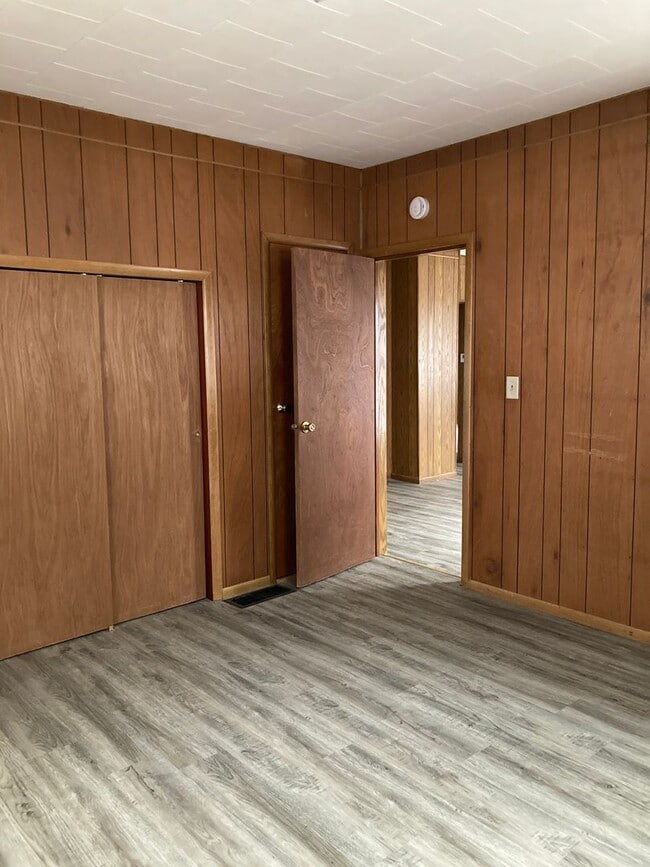 Building Photo - Charming 3 bedroom 1 bath