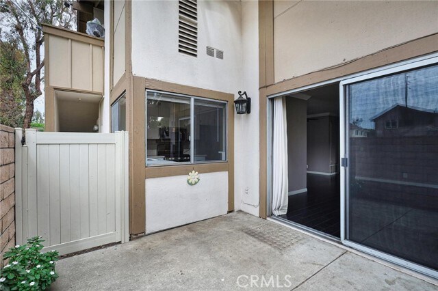 Building Photo - 1740 N Willow Woods Dr