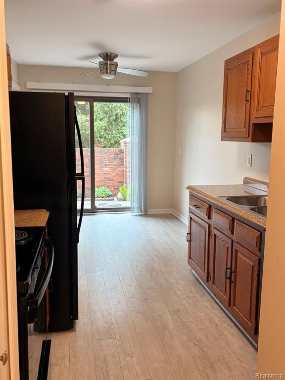 Building Photo - 41090 Southwind Dr