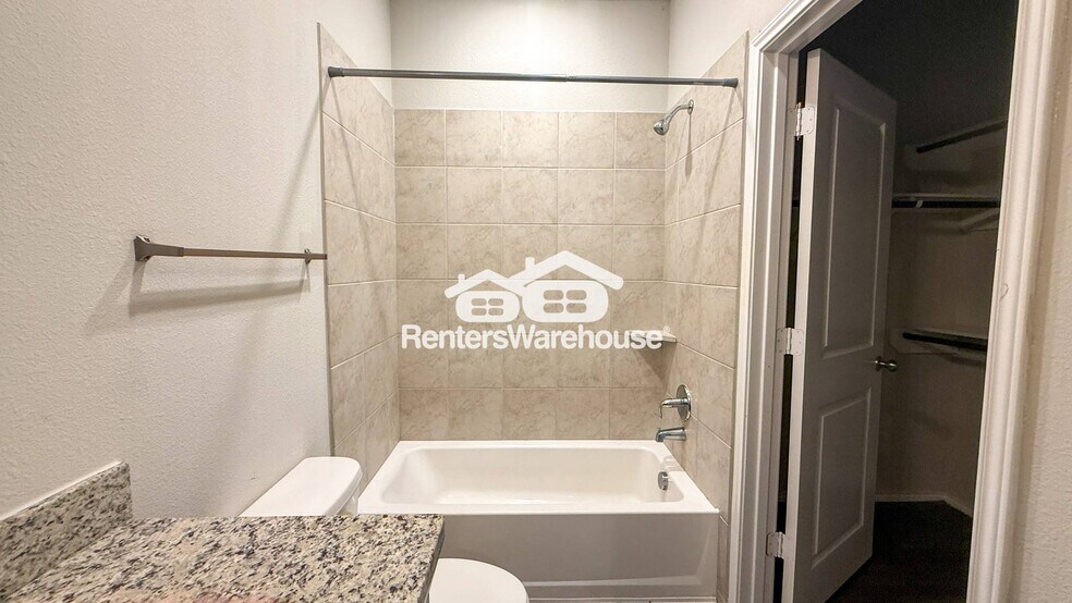 Building Photo - 26471 Joy Village Dr