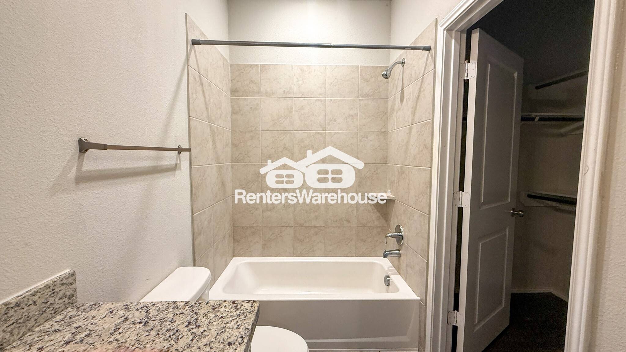 Building Photo - 26471 Joy Village Dr