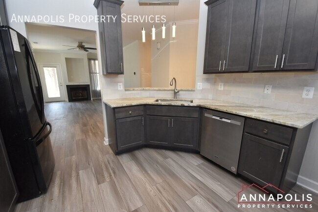 Building Photo - 8629 Willow Leaf Ln