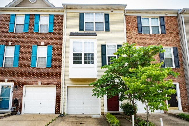 Primary Photo - 8538 Towne Manor Ct